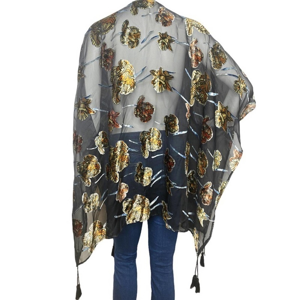 Urban Outfitters Gold Floral Velvet Kimono Size M - Picture 3 of 4